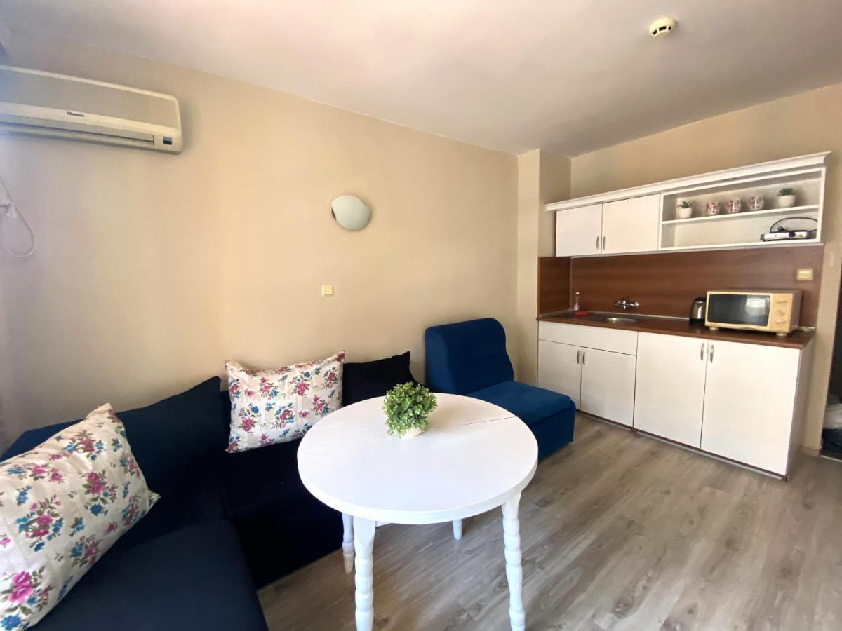 بريمورسكو Apart Hotel Primavera 2 المظهر الخارجي الصورة