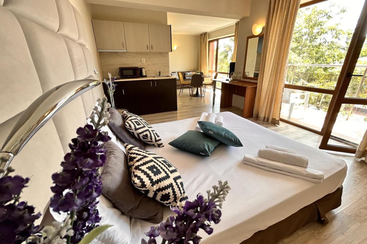 بريمورسكو Apart Hotel Primavera 2 المظهر الخارجي الصورة