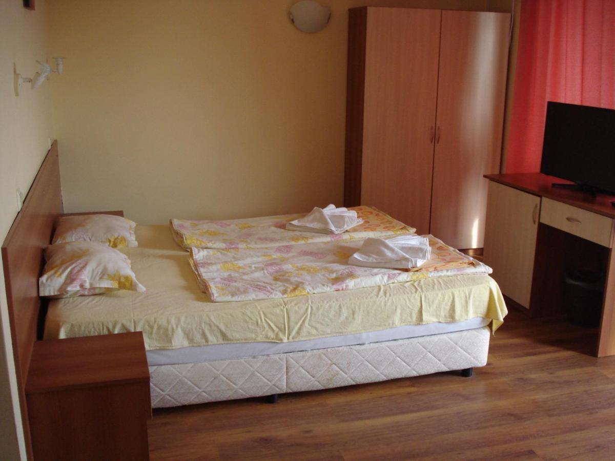 بريمورسكو Apart Hotel Primavera 2 الغرفة الصورة